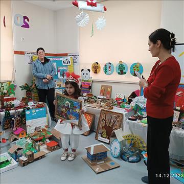 Crafts fair at the Aga Khan Lycée Early Childhood Development Centre